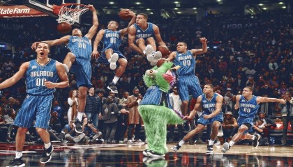 九游esports-比赛中，蒂伊展现出“全能战士”的风采，攻防两端表现都是精品！